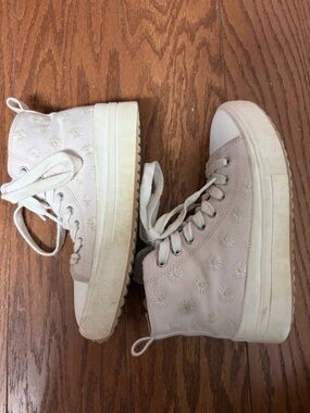 Girls  blush pink  High-Top Canvas Sneakers with Daisy Embroidery